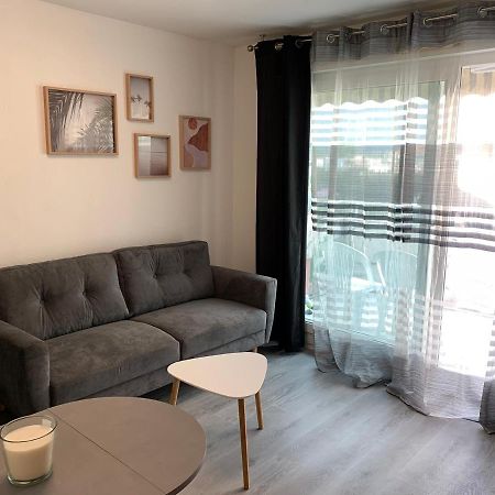 Charmant F1 Centre Mandelieu Avec Piscine Apartment Екстериор снимка