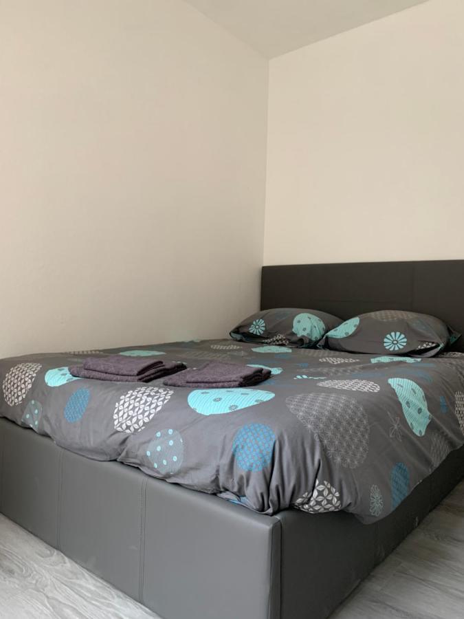 Charmant F1 Centre Mandelieu Avec Piscine Apartment Екстериор снимка